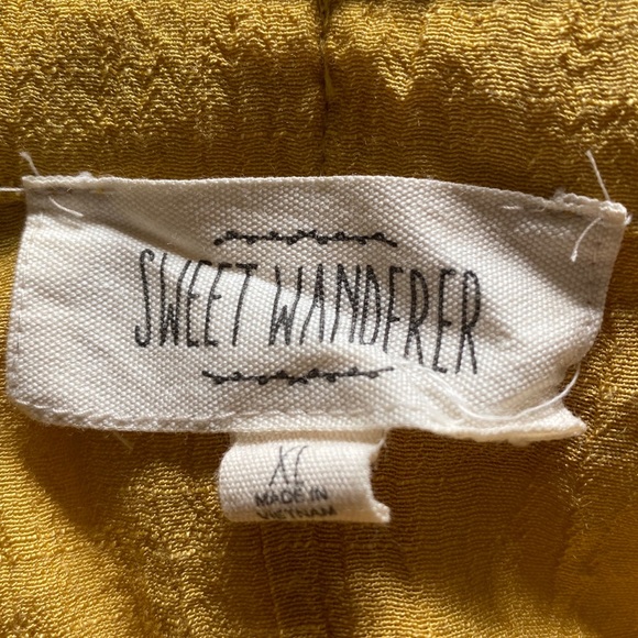 Sweet Wanderer | tie front ruffle sleeve top - Picture 9 of 10